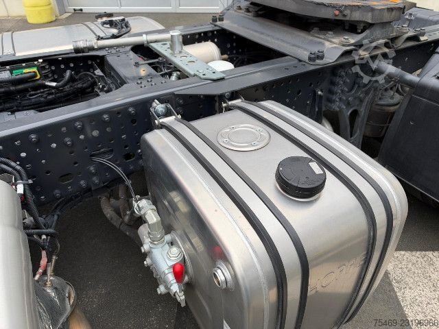 Standardní tahač IVECO S-Way AS440S46T/FP / Kipp-Hydraulik