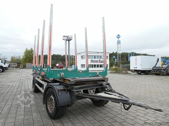 Remolque de troncos  Kurzholzanhänger P020 Spezialanhänger