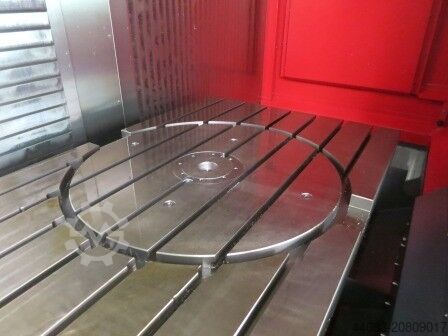 Pionowe centrum obróbcze Emco MMV 2000