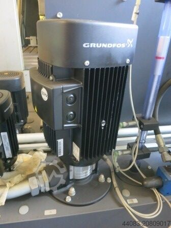 Pionowe centrum obróbcze Emco MMV 2000