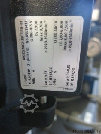 Pionowe centrum obróbcze Emco MMV 2000