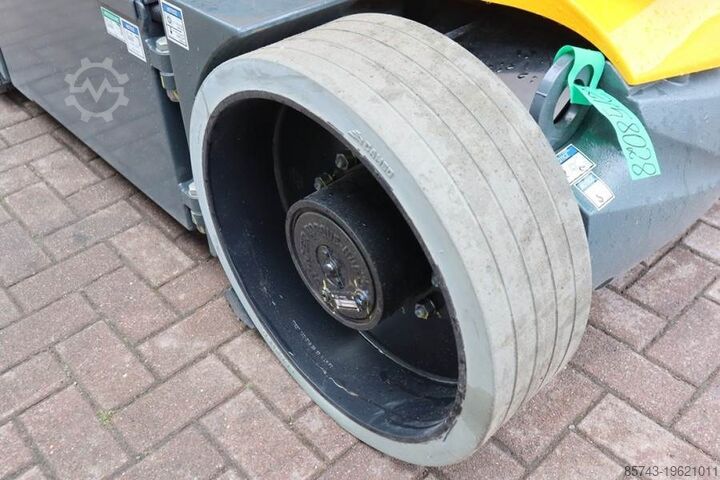 Mafsallı teleskopik çalışma platformu Haulotte HA12CJ+ Guarantee! Electric, 12 m Working Height,