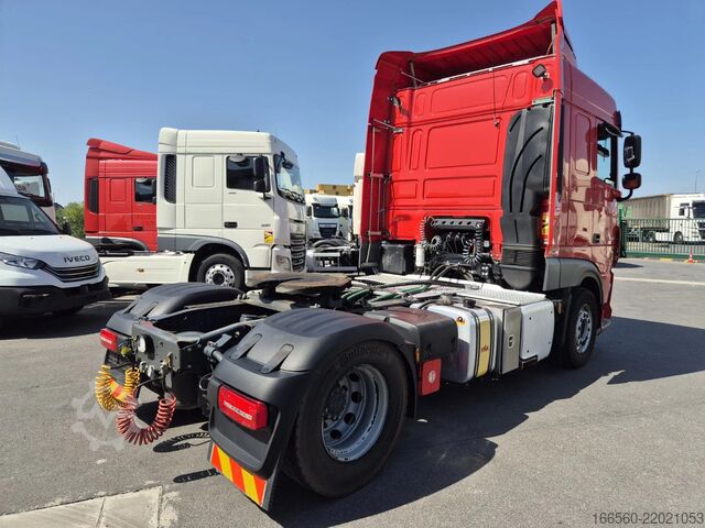 Traktor standar DAF XF 480 FT SPACE CAB ZF INTARDER