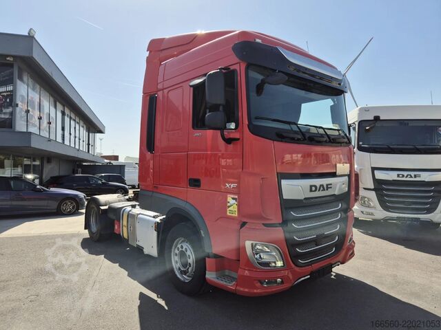 Traktor standar DAF XF 480 FT SPACE CAB ZF INTARDER