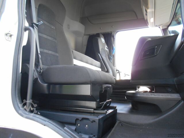 Tiptrailersemi-trailer Menci S-WAY 510 + VASCA MENCI 46 mc