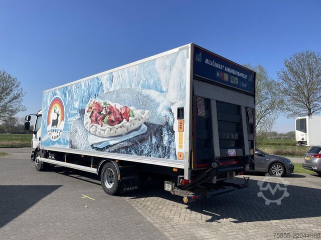 Walizka Volvo FL240 Closed Box / Loading Lift / 157.000 KM