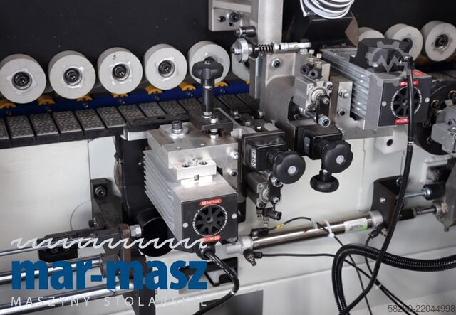 кромкооблицовочная машина Holzing G-MAX 480 zarabianie naroży wstępny frez