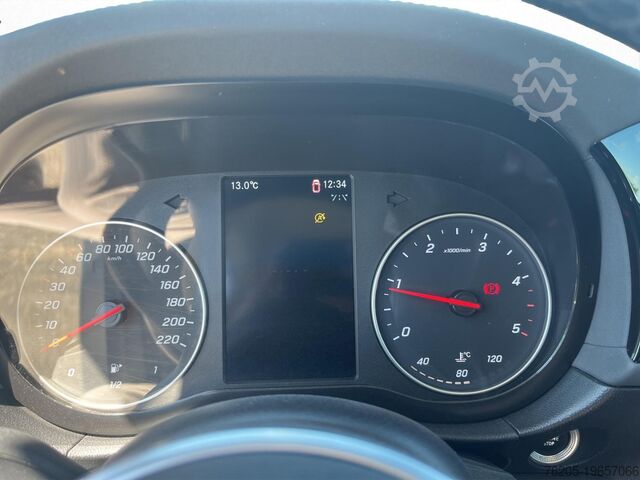 Мікроавтобус Mercedes-Benz T 180 d EDITION Navi PDC KAM AUT SHZ KlimaA FLA