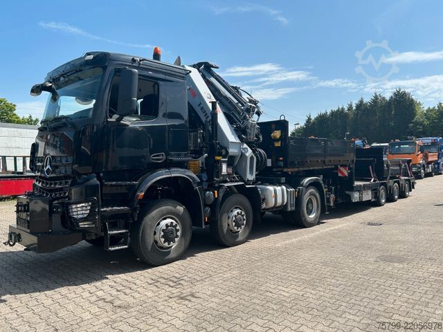 Camión de carga pesada MERCEDES-BENZ 2651 SZM+HIAB 638 Kran6x6 ausziehbarer Tieflader