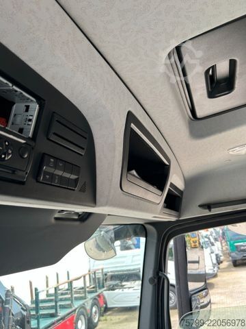 Camión de carga pesada MERCEDES-BENZ 2651 SZM+HIAB 638 Kran6x6 ausziehbarer Tieflader