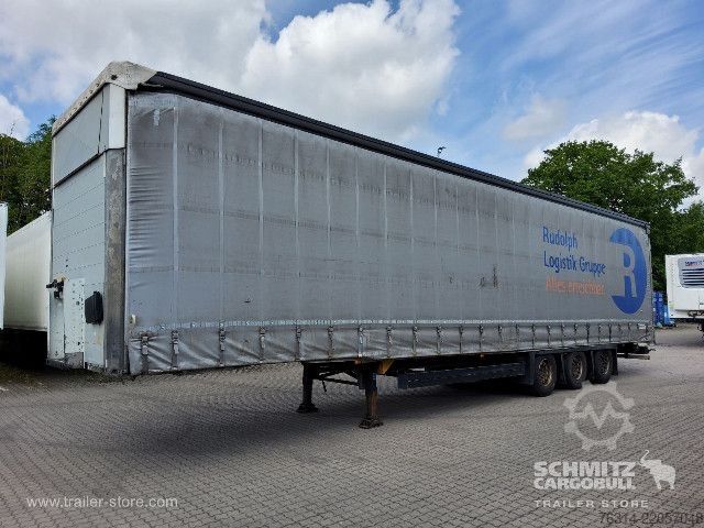 Semirimorchio con telone Schmitz Cargobull Curtainsider Mega Getränke