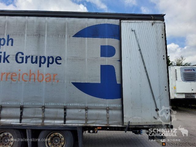 Semirimorchio con telone Schmitz Cargobull Curtainsider Mega Getränke