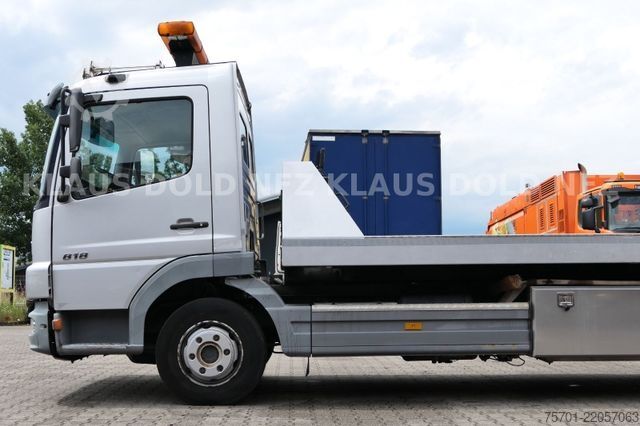 Carro attrezzi MERCEDES-BENZ Atego 818 Abschleppwagen Seilwinde