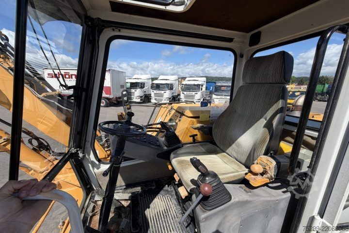 Cilindru compactor Liebherr 308 Mobilbagger / Swiss-Vehicle