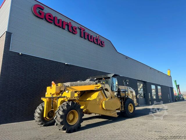 מייצב קרקע Caterpillar RM 500 B