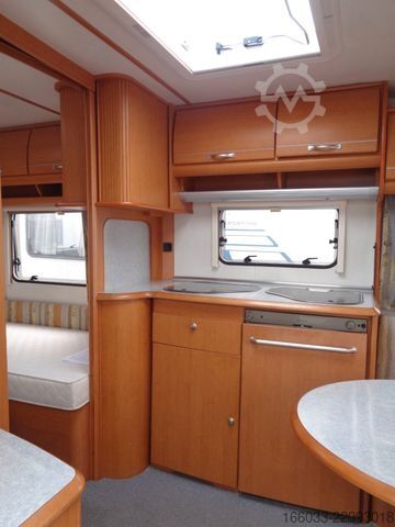 Wohnwagen LMC Favorit 520 HTE *Vorzel*Mover*Markise*Heckbad*