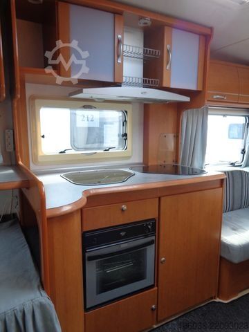 Wohnwagen LMC Favorit 560 HTE*Vorzelt*E-Markise*ALDE m. FBHz.*