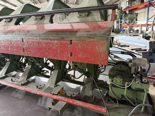 Plegadora de chapa Biegemaster BMTH 4.2,0