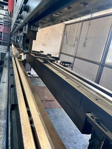 Upogibni stroj Bystronic PR 200x4100