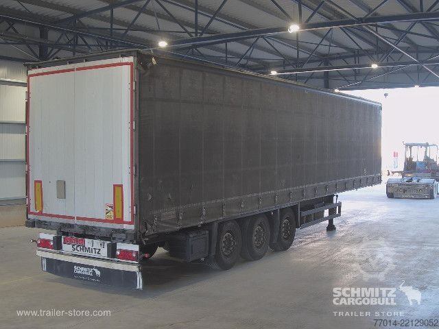 Otvorena poluprikolica sa ceradom Schmitz Cargobull Curtainsider Coil