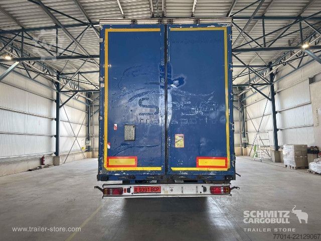 Otvorena poluprikolica sa ceradom Berger Curtainsider Standard
