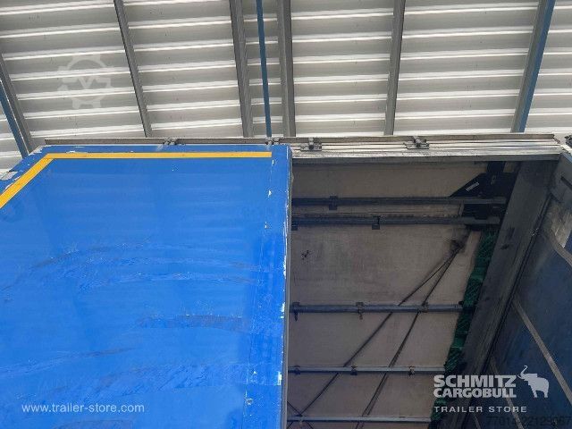Otvorena poluprikolica sa ceradom Berger Curtainsider Standard