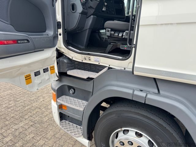 Caminhão com carroçaria intercambiável SCANIA R410 6x2   Euro6  Original 43.000Km  Bundeswehr