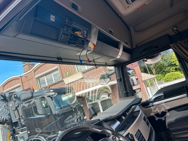 Standard tractor unit MAN 18.500 TGX SZM 4x2