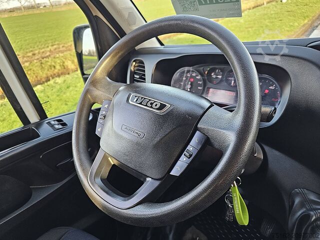 Volquete IVECO DAILY 35C14  Kipper AC!