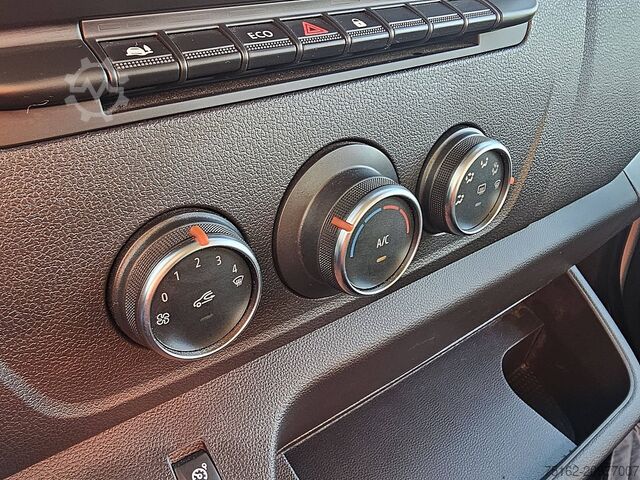 סטיישן עם גג גבוה RENAULT MASTER 2.3 DCI 135 L1H1