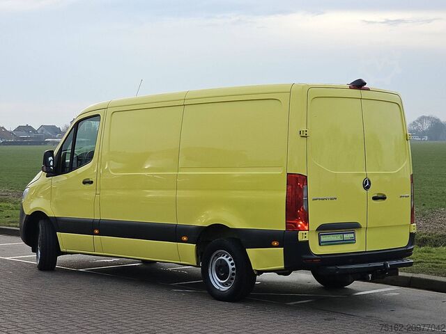 High-roof van MERCEDES-BENZ SPRINTER 314 CDI 37 L2H1