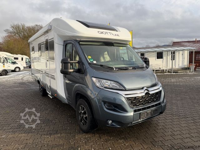 Poluintegrirani kamper GIOTTILINE Therry T37