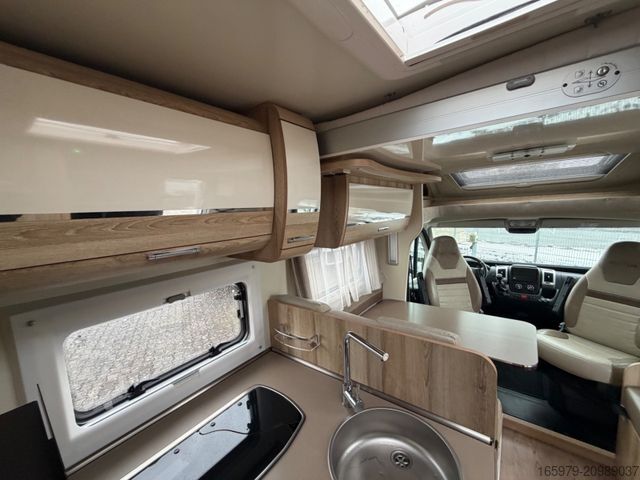 Poluintegrirani kamper GIOTTILINE Therry T37