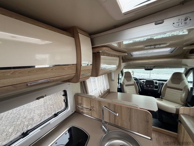 Poluintegrirani kamper GIOTTILINE Therry T37