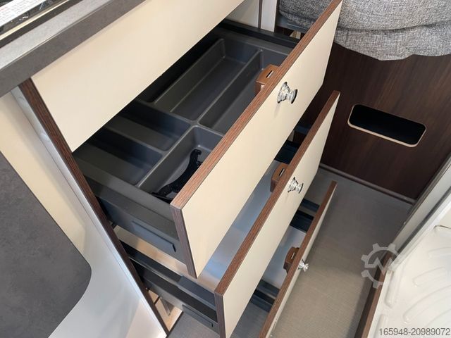 รถบ้าน PÖSSL Summit Prime 540 |  Automatik | Wenig KM | TOP