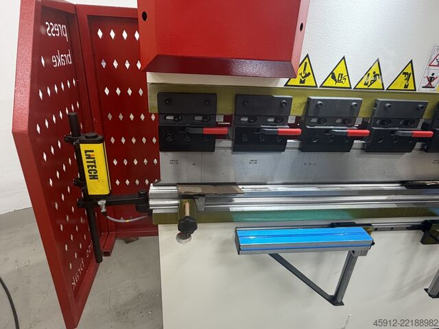 Abkant presa PRIMAPRESS 1600 x 30 Ton