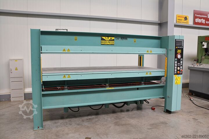 Presse à placage Baioni T70