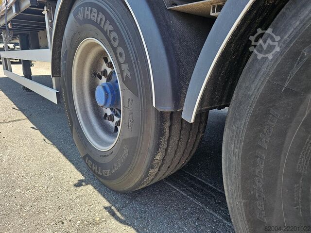 Gordijn VAN HOOL A3C002 - ALU RIMS - PALLET BOX - GALVANIZED STE...