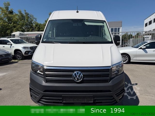 Minibüs VOLKSWAGEN Crafter 35 L2H2 RWD pe AHK,3,5t