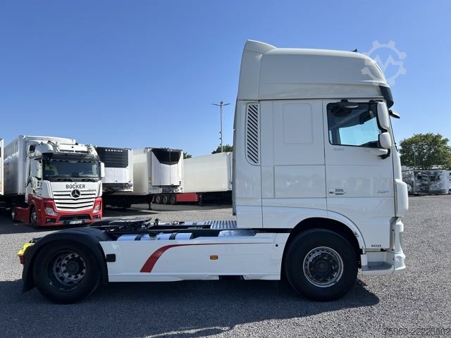 Standart çekici ünitesi DAF XF 530 FT SSC Standklima Intarder