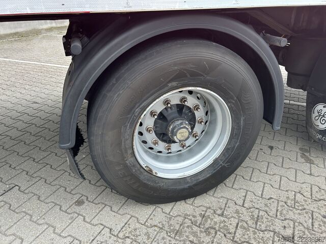 Maleta Pacton B2-001 / Box Trailer / BPW Drum / Loadlift 2500...