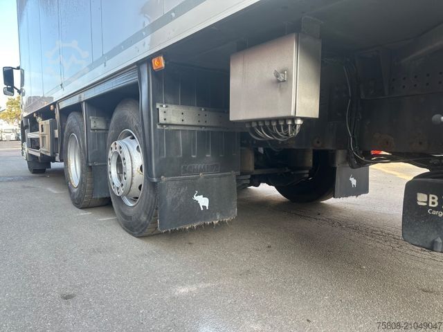 冷藏卡车 VOLVO FM450 6X2 Kühl Frigoblock LBW 8.10 m Lenk