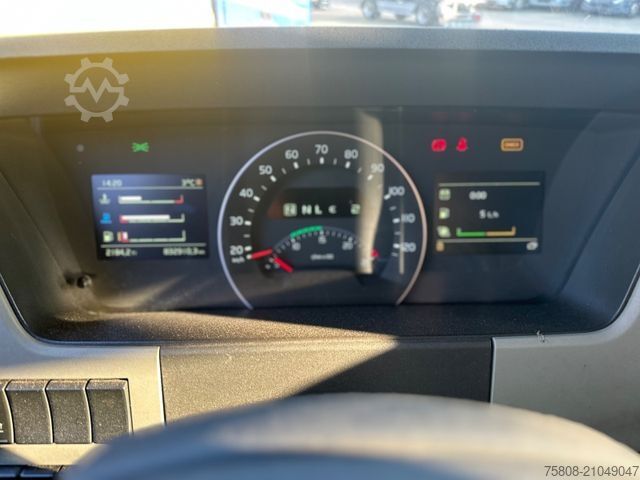 冷藏卡车 VOLVO FM450 6X2 Kühl Frigoblock LBW 8.10 m Lenk