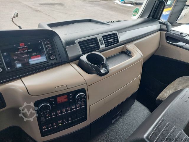 三向自卸卡车 MAN TGS 35.460 8x4 BB Meiller Bordmatik