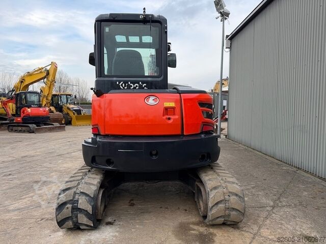 Mini bager Kubota U 55-4