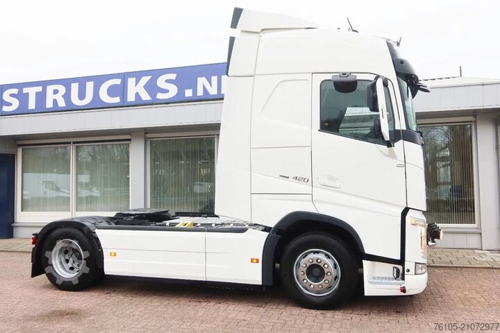 Standard-SZM Volvo FH 4x2 bed 2x Holland Truck