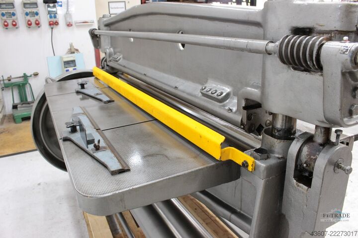  Polygraph BN 135