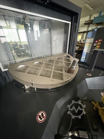 مركز خراطة وتفريز CNC DOOSAN PUMA GT 3100 M