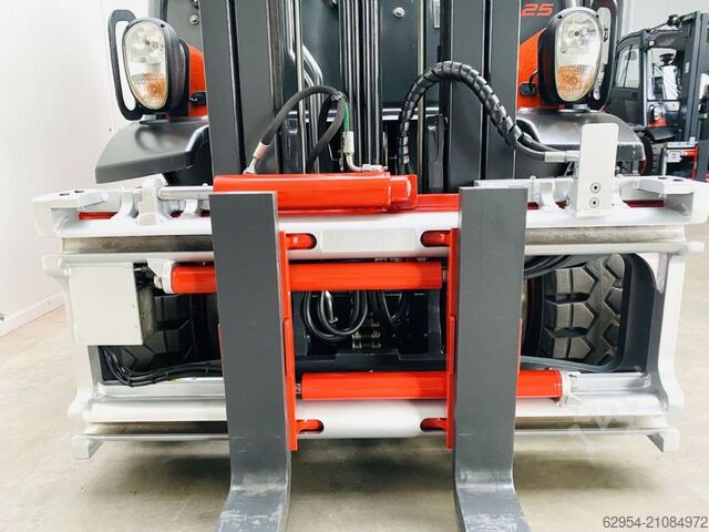 Treibgasstapler Linde H 25 T-02 EVO Triplex Kabine STVO ZVG