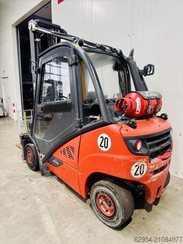 Treibgasstapler Linde H 25 T-02 EVO Triplex Kabine STVO ZVG